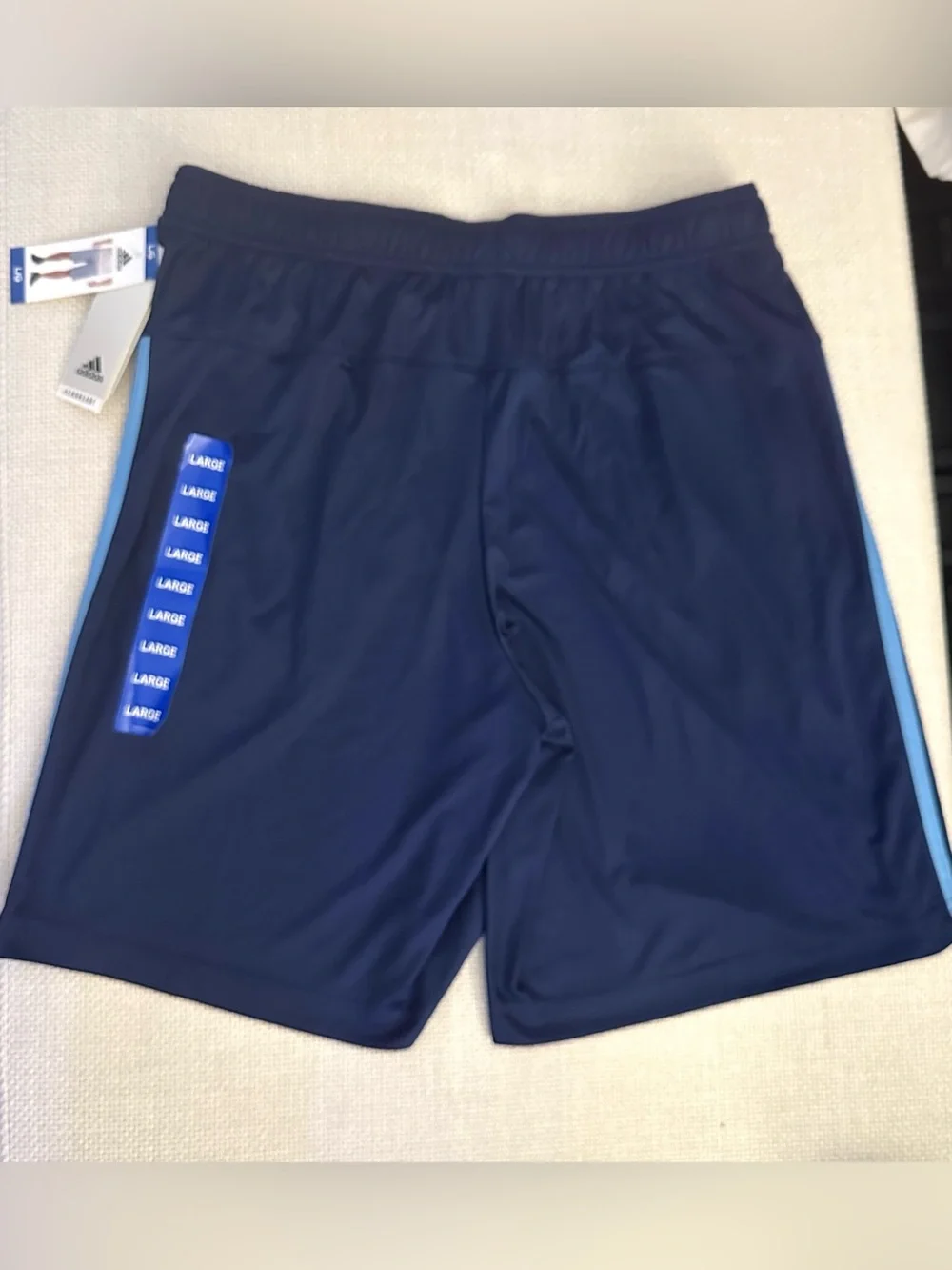 adidas NWT AeroReady Athletic Shorts Men’s L Navy Blue 3 Stripe Drawstring Gym